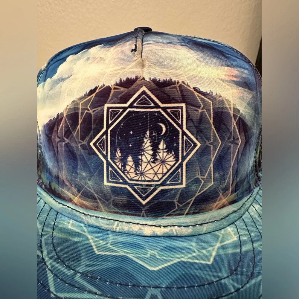 Alternative Intelligence x Kaminanda SnapBack - Picture 3 of 9